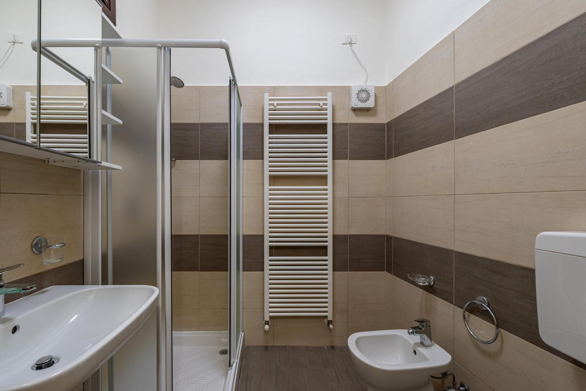 Casa San Faustino - Brescia Citycenter - By Host4U Ngoại thất bức ảnh
